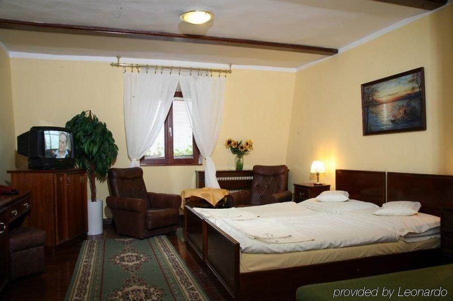 Garni -Hotel Barbakan Levoča Quarto foto